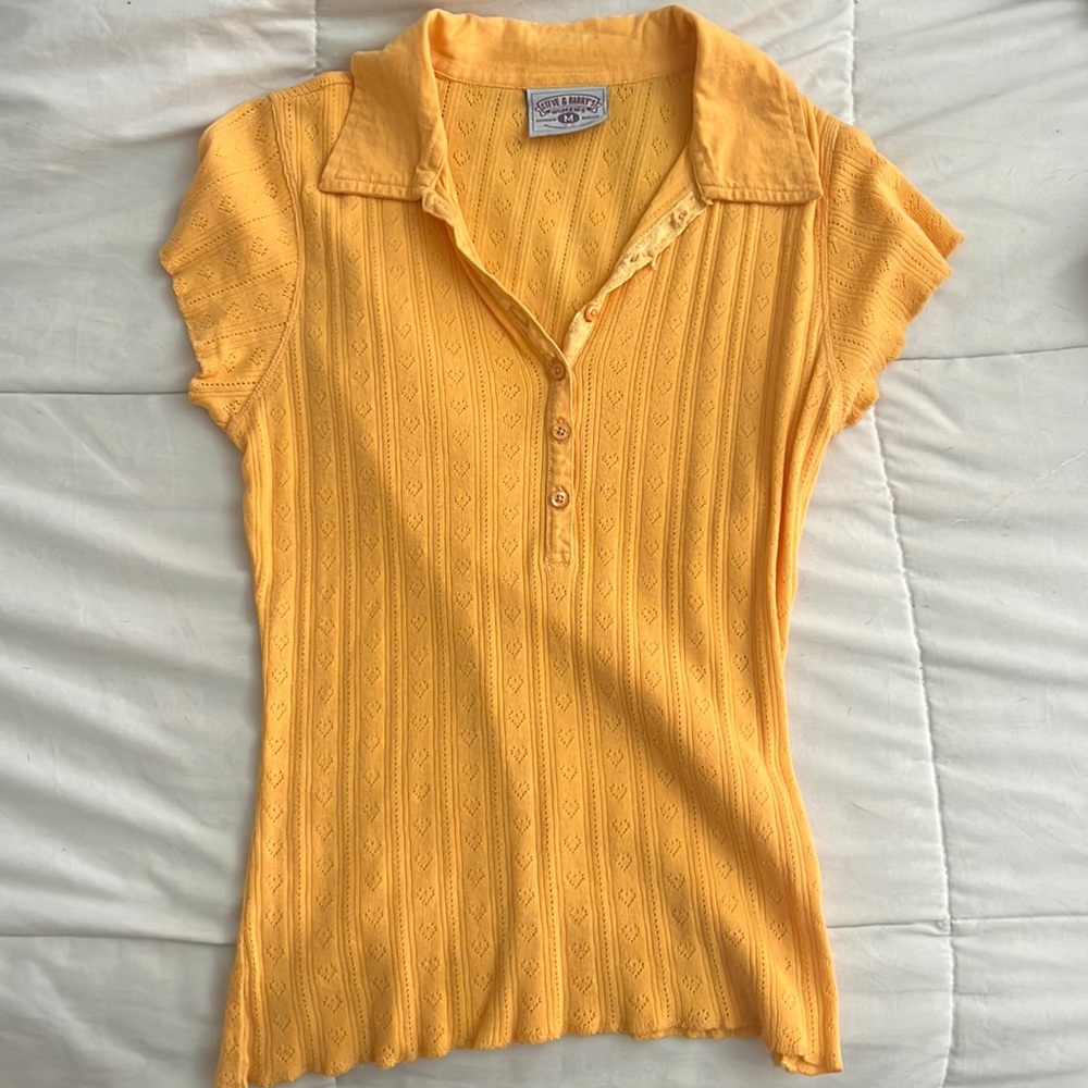 Steve and Barry’s women’s button top size medium